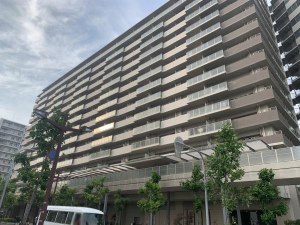 ベイサイドシティコスモスクエア駅前