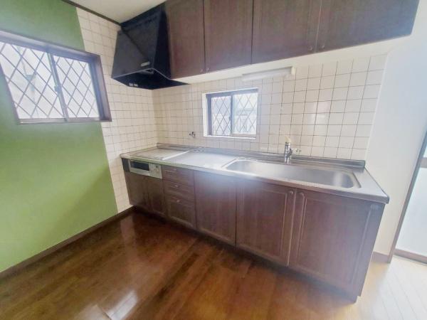 和泉市山荘町2丁目　中古戸建