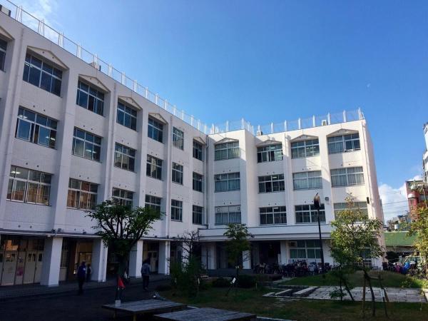 大阪市生野区鶴橋３丁目の中古一戸建て(大阪市立北鶴橋小学校)