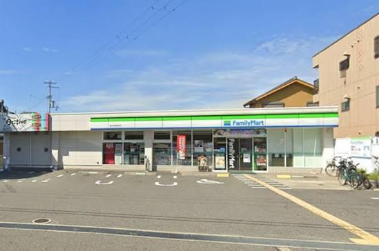 泉大津市助松町３丁目の中古一戸建て(ファミリーマート泉大津北助松店)