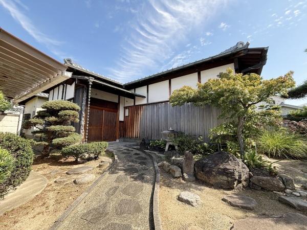岸和田市神須屋町３丁目の中古一戸建