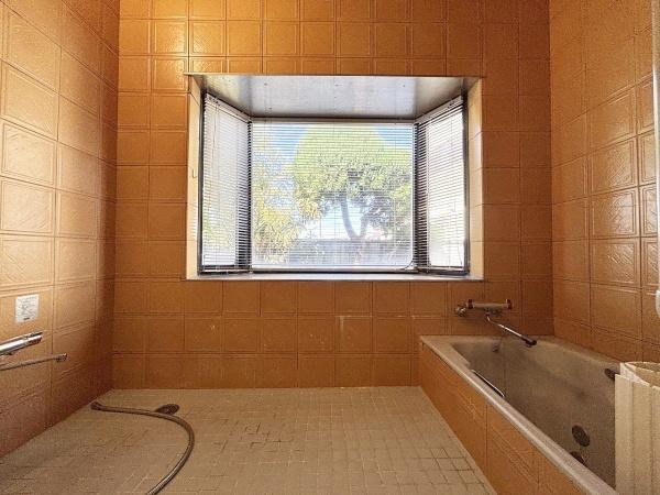 岸和田市神須屋町３丁目の中古一戸建