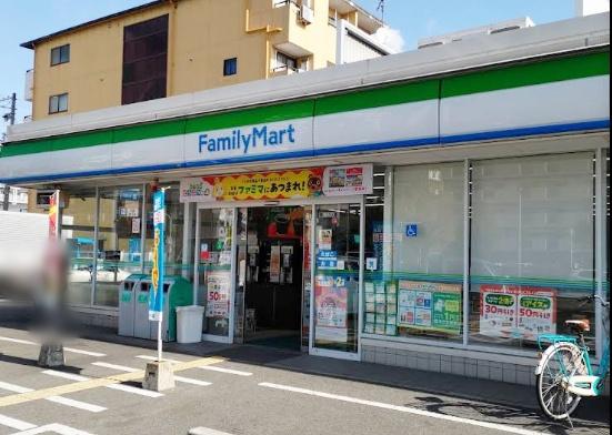 長居公園スカイハイツ(ファミリーマート矢田一丁目店)