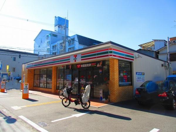 プレサンスロジェ住之江レジデンス(セブンイレブン大阪中加賀屋3丁目店)