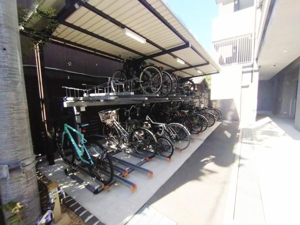 プレサンスロジェ住之江レジデンス