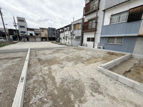 大阪市東住吉区公園南矢田2丁目　2号棟　新築戸建