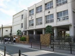 大阪市生野区巽東４丁目の中古一戸建て(大阪市立新生野中学校)