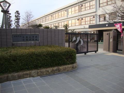 ネオハイツ東住吉(大阪市立白鷺中学校)