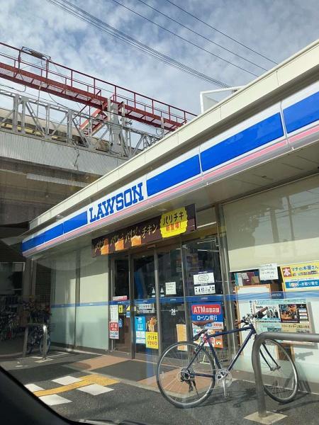 パークサイド駒川(ローソン北田辺四丁目店)