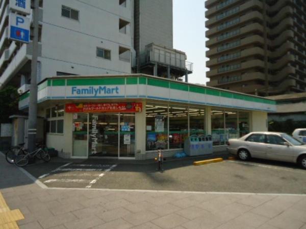 エイジングコート堺東(ファミリーマート京屋宿院店)