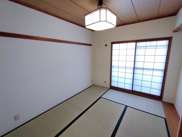 マンションラークB
