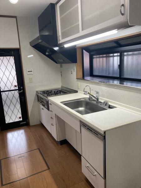 堺市西区上野芝向ヶ丘町4丁　中古戸建