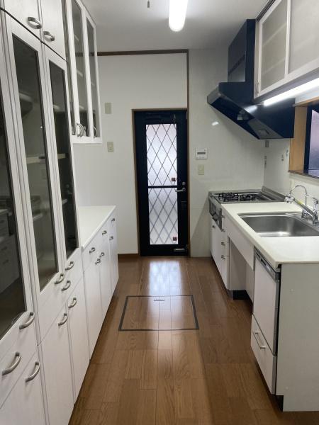 堺市西区上野芝向ヶ丘町4丁　中古戸建