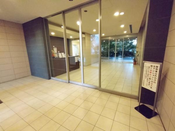 ベイサイドシティコスモスクエア駅前