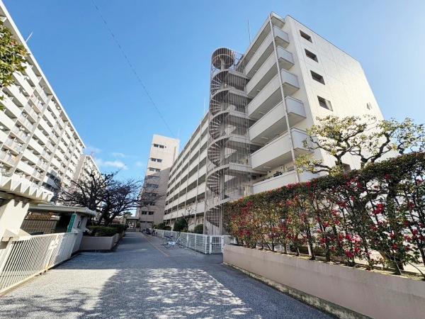 新北島コーポ4号棟