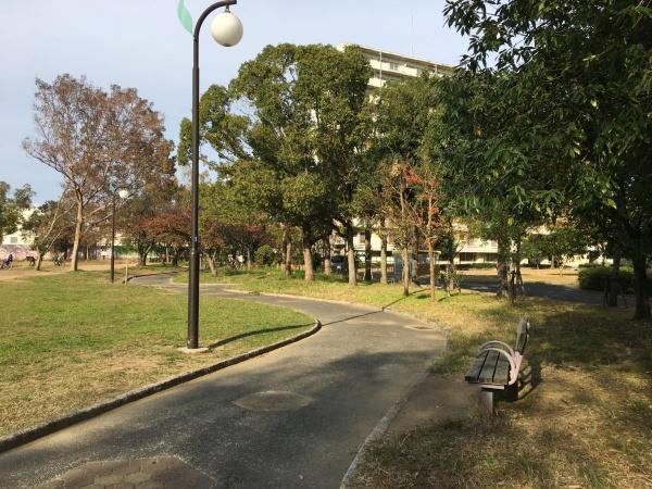 南港はなのまち住宅36号棟(南港近隣4号公園)