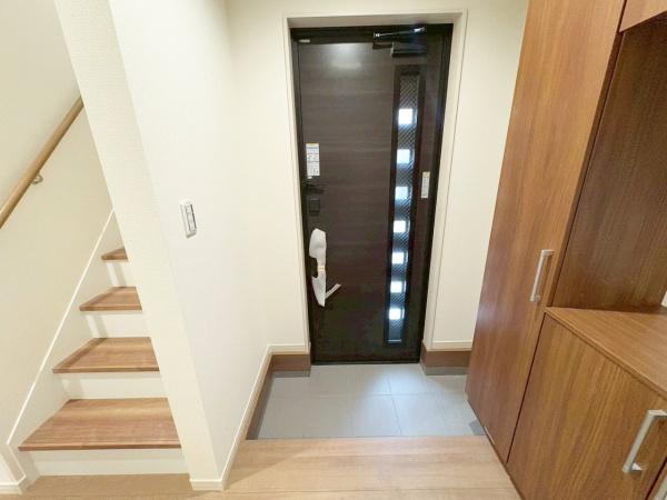 大阪市住之江区安立1丁目　1号棟　新築戸建