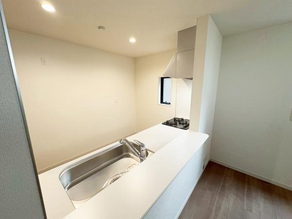 大阪市住之江区安立1丁目　1号棟　新築戸建