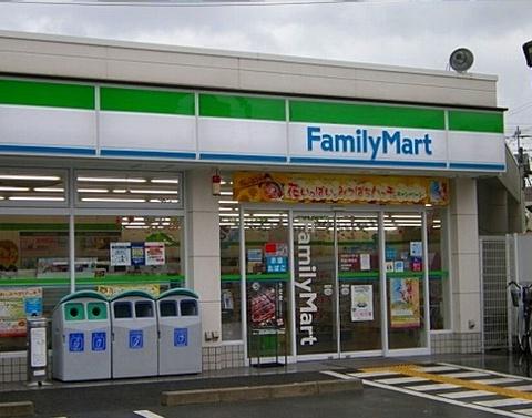 大阪市西淀川区柏里１丁目の中古一戸建て(ファミリーマート西淀川柏里店)