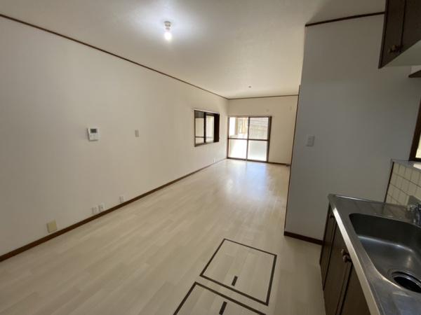 大阪市此花区酉島3丁目の中古一戸建て(リビング)