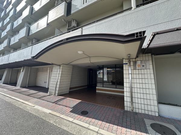 千舟リバーサイドヴィラＢ棟