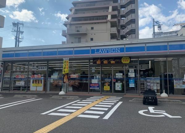 高見フローラルタウンイーストスクエア27(ローソン大開三丁目店)