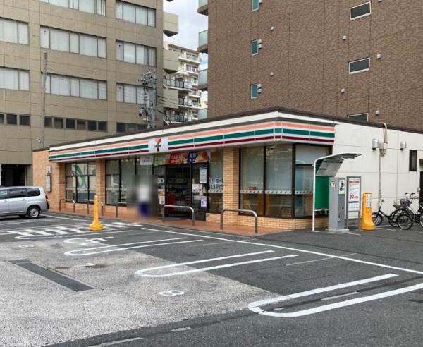 三晃グリーンマンション(セブンイレブン大阪元町3丁目店)