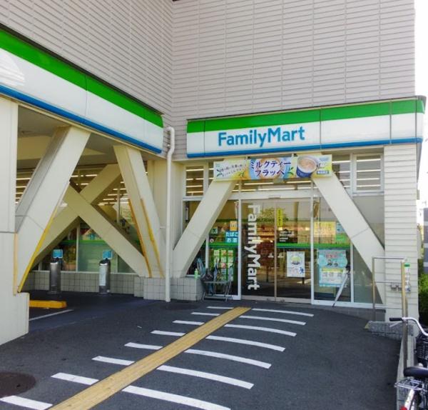 キングス夢咲シティひかりの街B棟(ファミリーマート安治川口駅西店)
