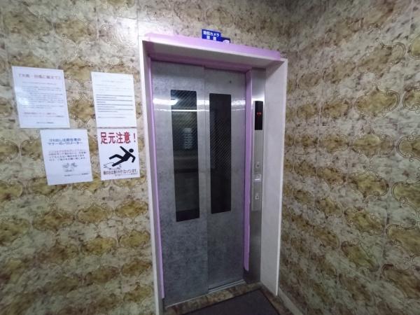 新大阪ホワイトハイツ