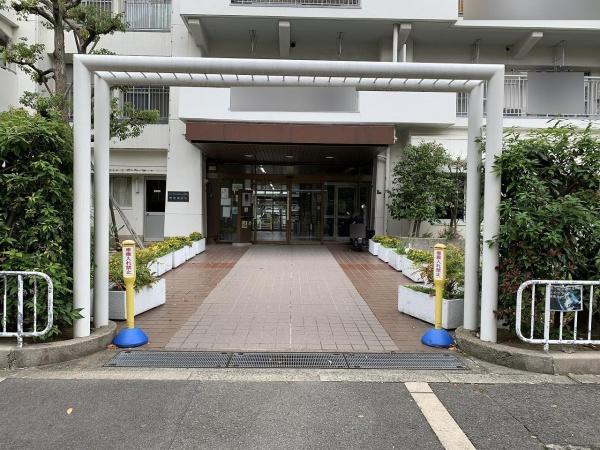 リバーサイドほんじょう