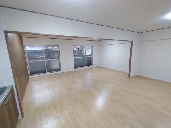 ユニハイム土佐堀