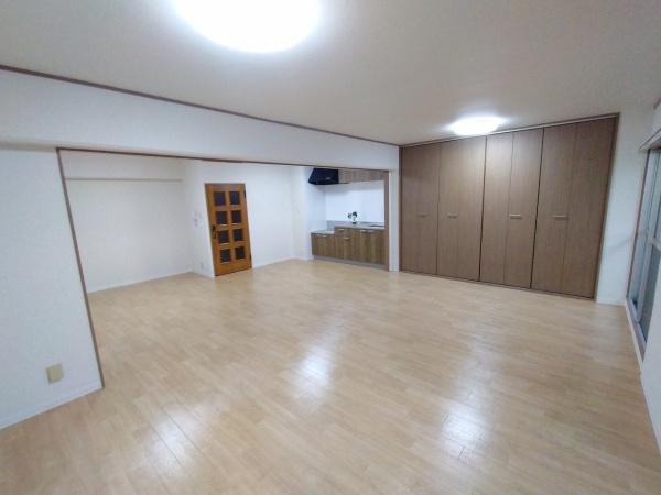 ユニハイム土佐堀