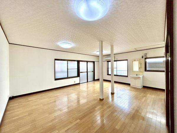 大阪市福島区海老江３丁目の中古一戸建て