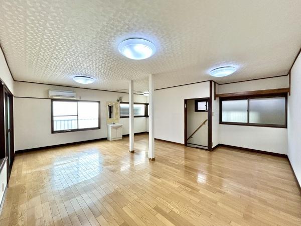 大阪市福島区海老江３丁目の中古一戸建て