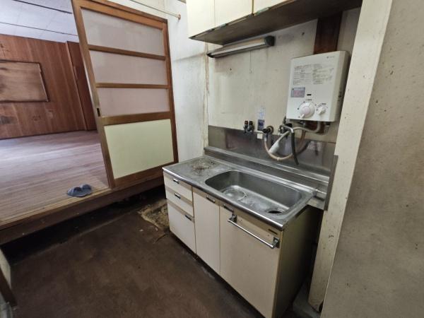 大阪市此花区伝法6丁目　店舗付戸建