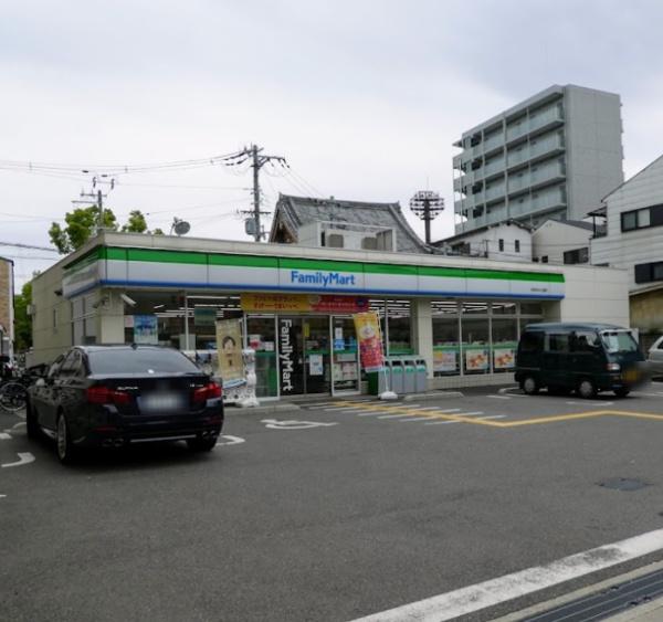 朝日プラザ長堀西(ファミリーマート本田みなと通店)