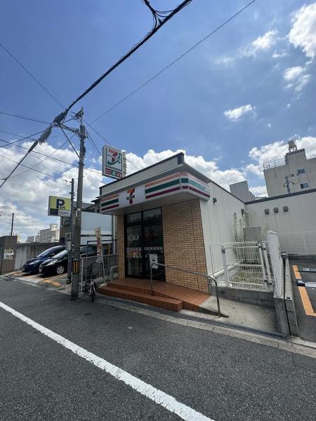 さくら13番館(セブンイレブン大阪長柄中店)
