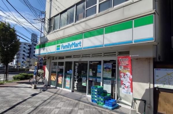 ファミール都島パークサイド(ファミリーマート大東町二丁目店)