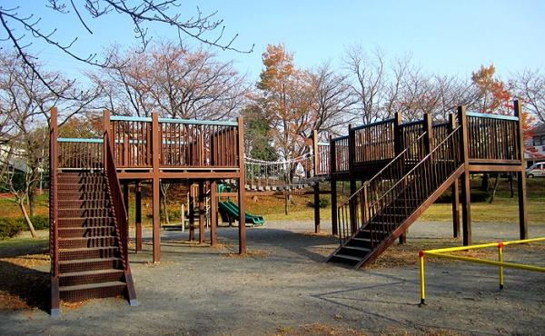 シエリアタワーなんば(高津公園)