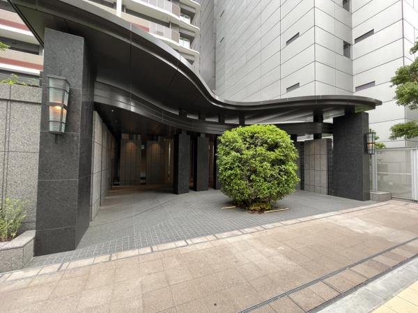 ローレルタワー堺筋本町