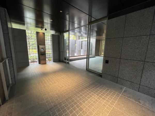 ローレルタワー堺筋本町