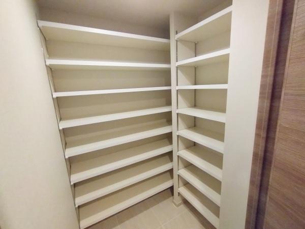 ローレルタワー堺筋本町