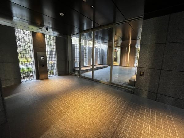 ローレルタワー堺筋本町