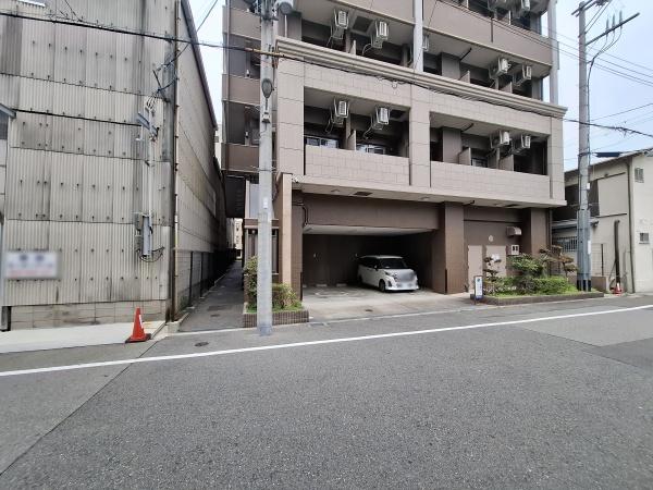 エステムコート難波WESTーSIDE大阪ドーム前
