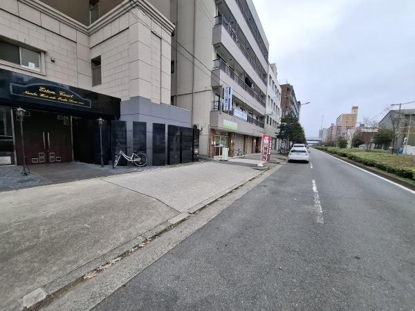 エステムコート難波WESTーSIDE大阪ドーム前
