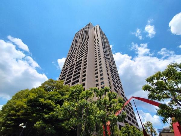 桜宮リバーシティ・ウォータータワープラザ