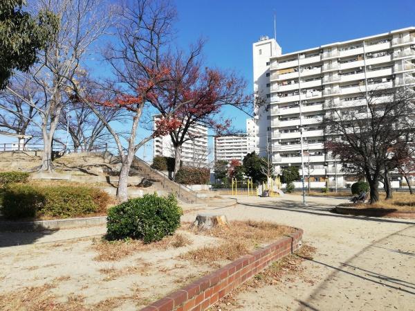 大阪市西区九条南4丁目の中古一戸建て(波除公園)