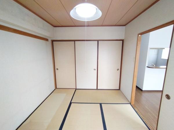 シーズ塚本東