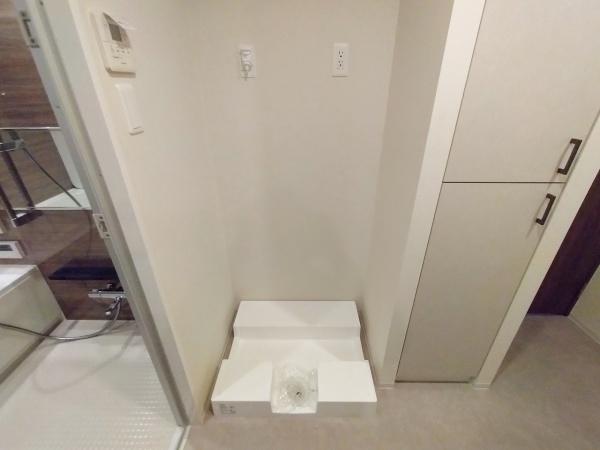 プレミストタワー靱本町