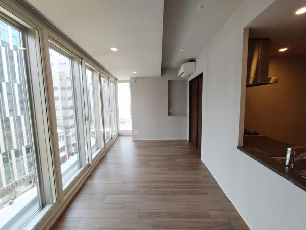 プレミストタワー靱本町